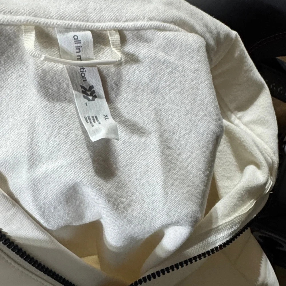 Size XL Snow sport jumpsuit all in motion - Picture 8 of 9